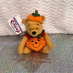Disney Store WINNIE THE POOH PUMPKIN POOH 8" Bean Bag Plush With Tag